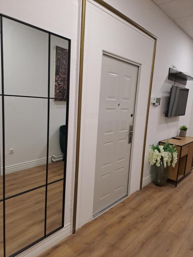 Witrina Apartments 萨格勒布 外观 照片